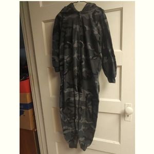 Boys camo sleep one piece